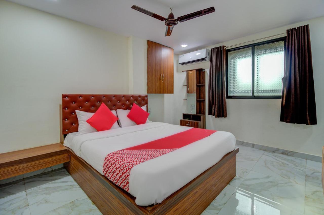 โอโย 67979 โฮเต็ล ฮอลลีวูด พาร์ค Hotel Sasupada ภายนอก รูปภาพ